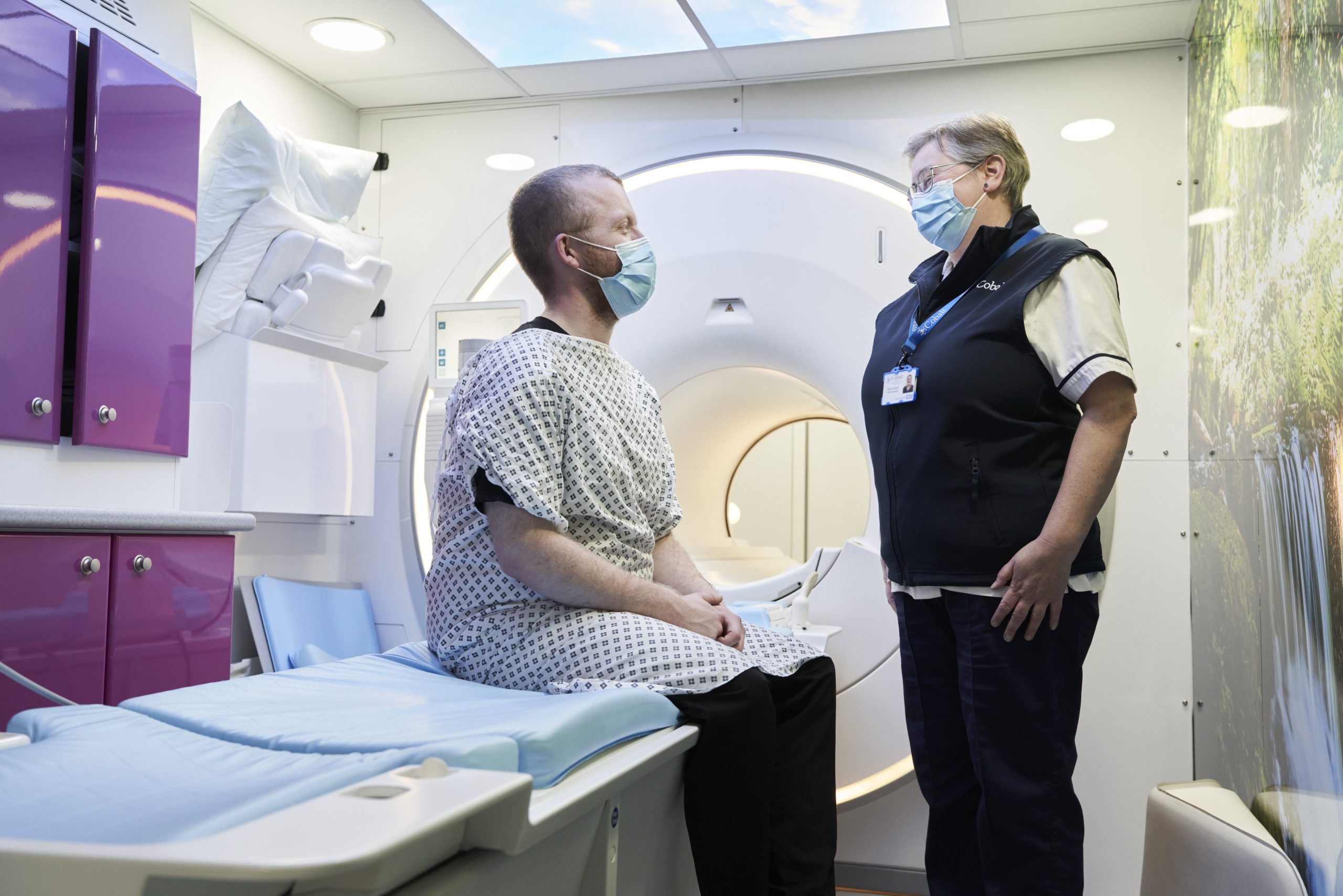 Birmingham patient with radiologist before MRI scan